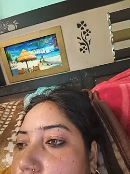 Snapshot of Ekta_bhabhi99 chatting on May 2026 05:24:02 AM Ekta bhabhi99 online show from May 2026 05:24:02 AM