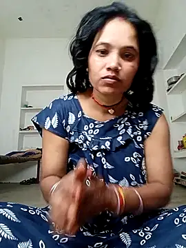 Cuty tanya online show from April 2026 11:40:02 PM