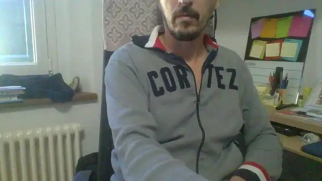 Kawayleo online show from November 2025 10:47:01 AM