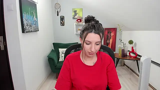 BettyJamess online show from October 2025 05:35:01 PM
