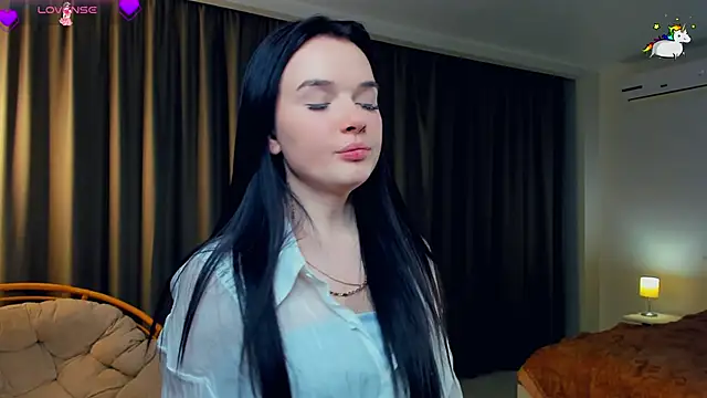 RonnieSchmertz online show from November 2025 05:46:01 PM