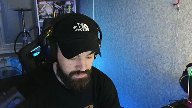 Nik Namee online show from November 2025 06:40:02 PM