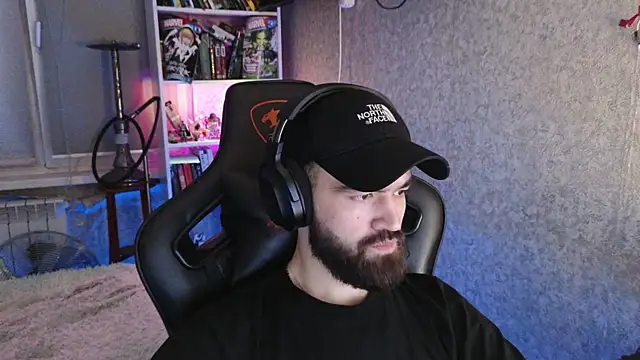 Nik Namee online show from December 2025 03:54:02 PM