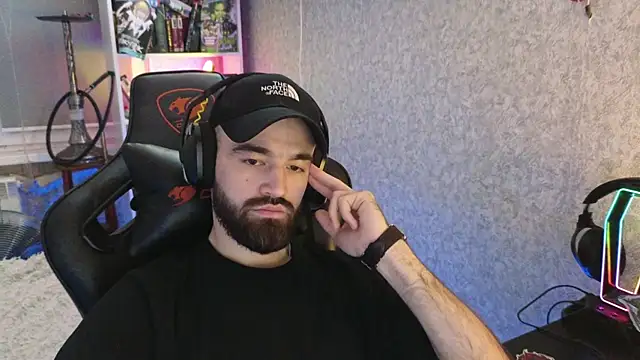 Nik Namee online show from December 2025 12:07:02 AM