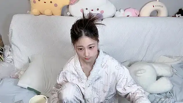 Snapshot of xiaoguaiss chatting on January 2026 12:54:02 PM xiaoguaiss online show from January 2026 12:54:02 PM