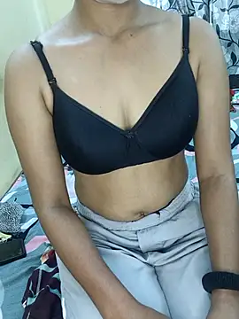 Snapshot of pooja_sharma1 chatting on October 2025 02:42:01 AM pooja sharma1 online show from October 2025 02:42:01 AM