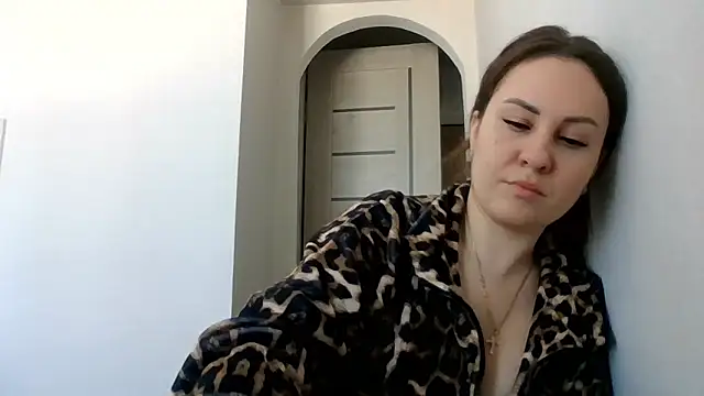 MeadowEyes online show from February 2026 09:16:01 AM