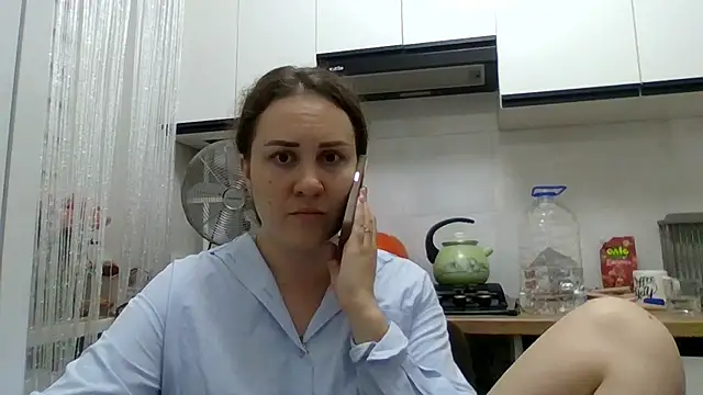 MeadowEyes online show from July 2026 09:03:01 PM