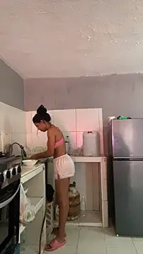 thepicis online show from November 2025 04:33:01 PM