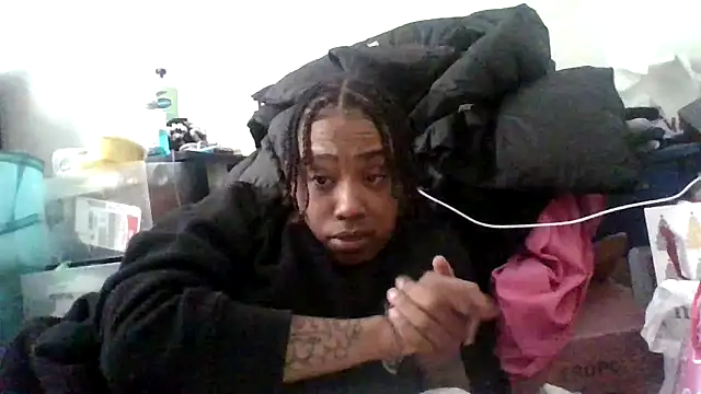 dezzidavill online show from February 2026 02:42:02 PM