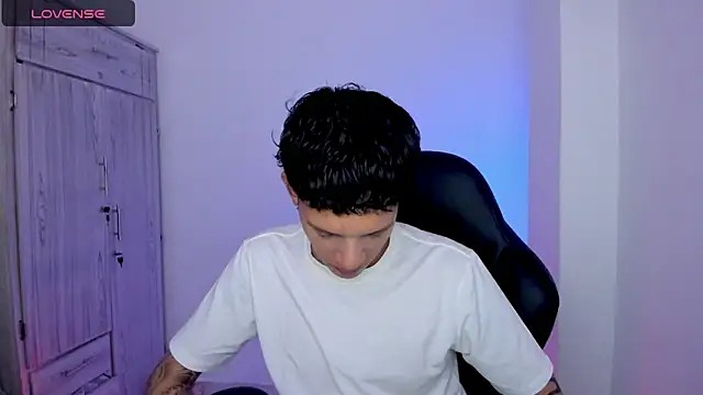 tylernova online show from June 2026 03:13:02 AM
