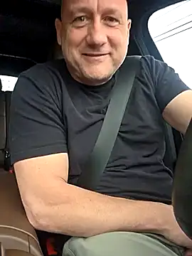 akstr8 online show from March 2026 05:29:01 PM