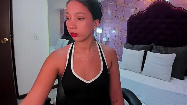 cloe 555 online show from January 2026 10:57:02 PM