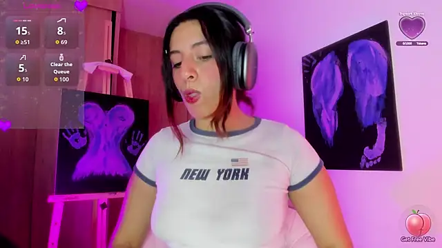 Meganthomson online show from November 2025 02:54:01 AM