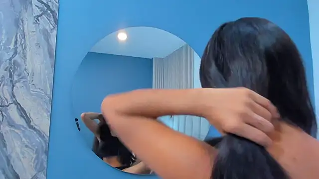 luly dreams online show from June 2026 11:25:02 AM