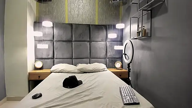 MorenitoDigno online show from October 2025 06:53:01 PM