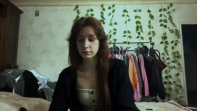 WildPeachh online show from November 2025 09:15:01 PM