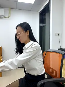 Winona88 online show from November 2025 02:10:02 AM