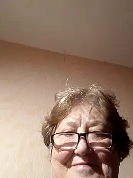 Katherine735 online show from October 2025 01:39:01 PM