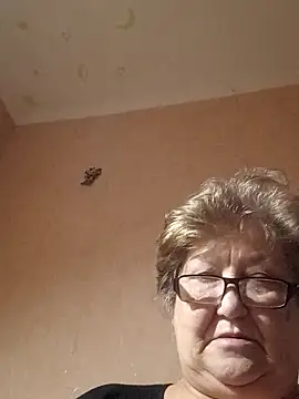 Katherine735 online show from November 2025 05:40:02 AM