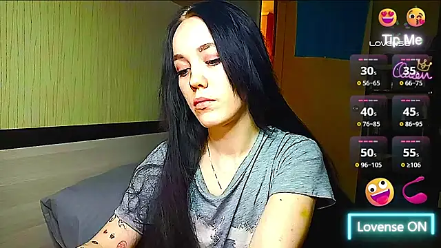 Snapshot of JennyRass chatting on May 2026 04:23:02 PM JennyRass online show from May 2026 04:23:02 PM