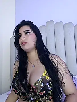 shainadavis online show from October 2025 03:51:01 AM