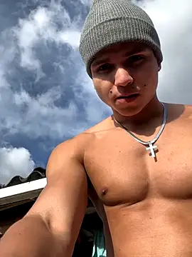 mirallesandbig online show from October 2025 09:15:01 PM