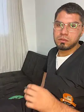 mirallesandbig online show from November 2025 10:23:01 PM