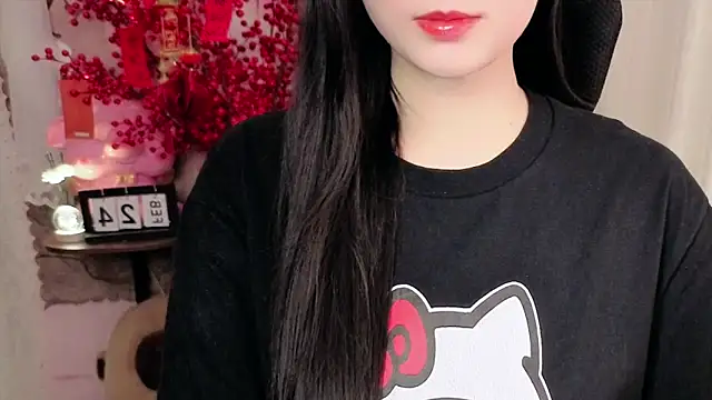 Xuka2594 online show from February 2026 07:39:02 AM