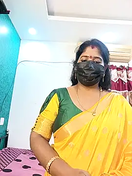 tamil-aunt online show from January 2026 06:13:02 PM
