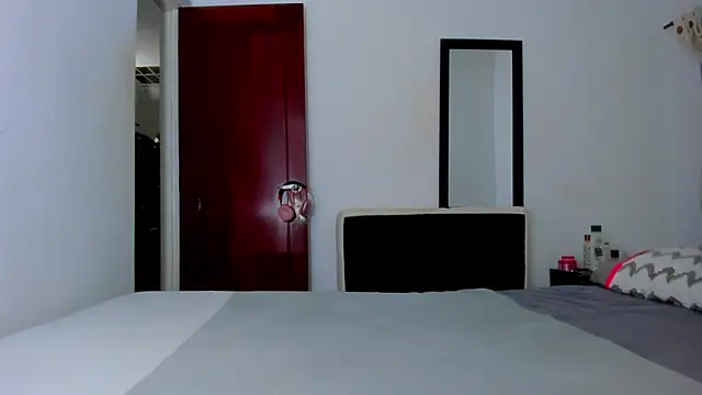 princesa luissa online show from November 2025 12:42:02 AM