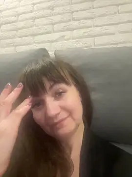 Butterfly8385 online show from October 2025 08:35:01 PM