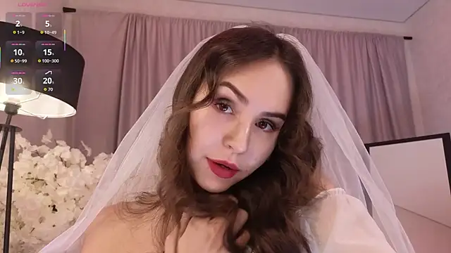 LionKierra online show from October 2025 03:14:01 AM