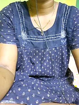 Snapshot of tamil_kanaka chatting on May 2026 03:04:02 AM tamil kanaka online show from May 2026 03:04:02 AM