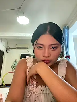 lan-xinh1 online show from October 2025 07:14:02 PM