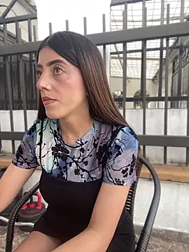 ElectraPink  online show from November 2025 12:38:02 PM