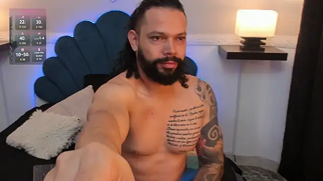 AlukardBig online show from December 2025 01:29:01 PM