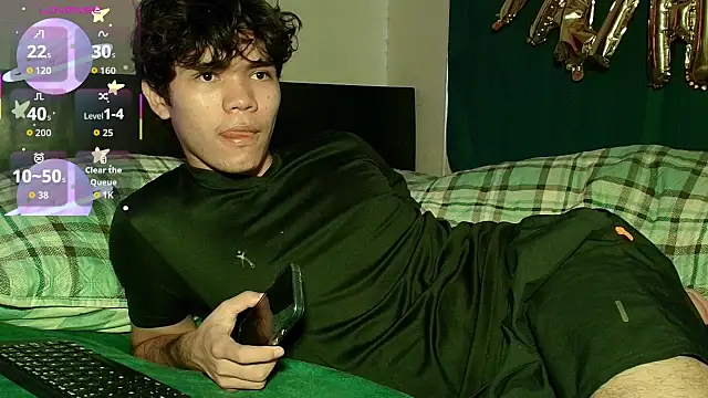 Im Camii online show from November 2025 06:20:01 PM