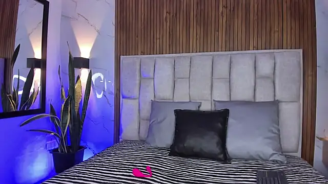 Sassha ferrer online show from March 2026 06:14:01 PM