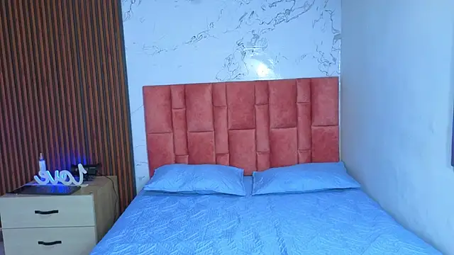 danna peters online show from November 2025 08:10:01 PM