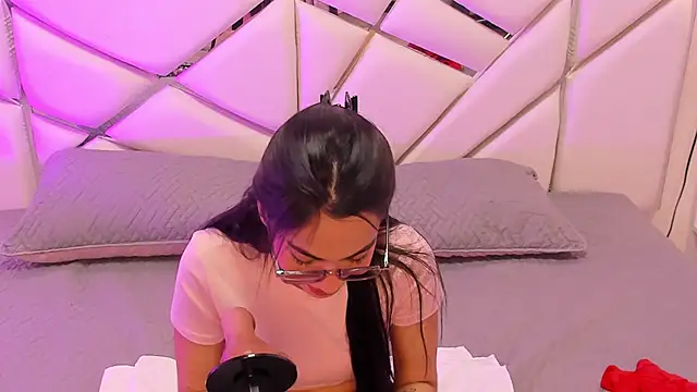 GabbiePrice online show from May 2026 03:08:01 PM