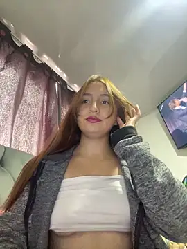 Leah moon1 online show from March 2026 07:42:01 PM