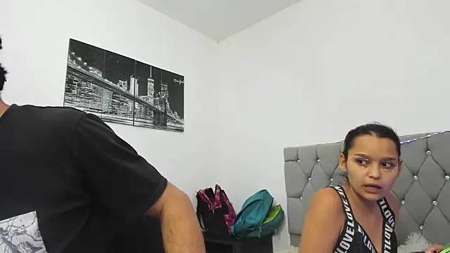 Sofi And Santy online show from February 2026 01:15:01 AM