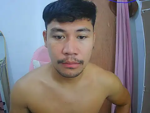 BennyHotPh online show from October 2025 12:20:02 AM