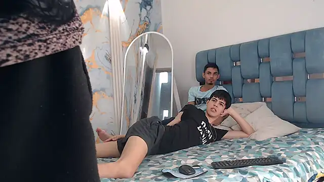 EMPIRE BOYS1 online show from April 2026 01:21:01 PM