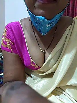 Snapshot of Best_Kannada_Couple chatting on October 2025 05:36:02 PM Best Kannada Couple online show from October 2025 05:36:02 PM