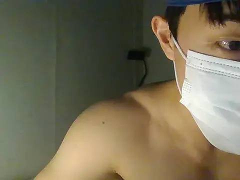koreanboy2121 online show from October 2025 11:42:02 AM