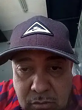 valboy08 online show from January 2026 12:32:02 PM