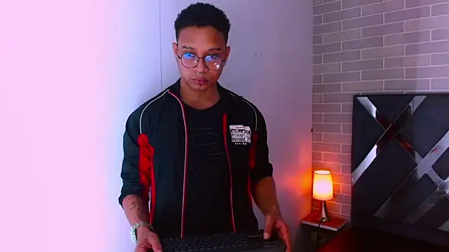 Snapshot of Jayden_Morris chatting on February 2026 07:06:02 PM Jayden Morris online show from February 2026 07:06:02 PM