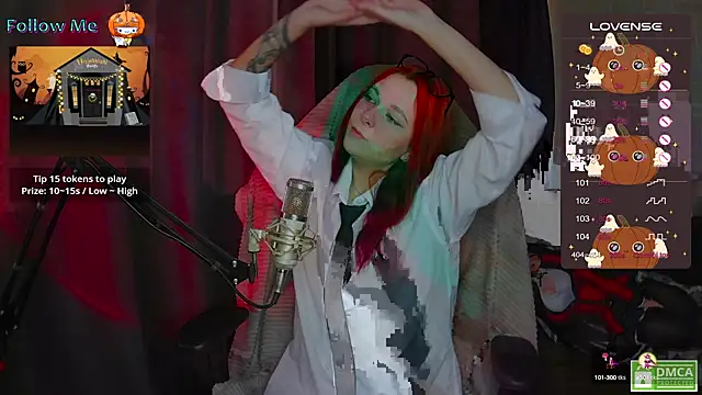 ChloeLewisss online show from October 2025 02:22:02 AM